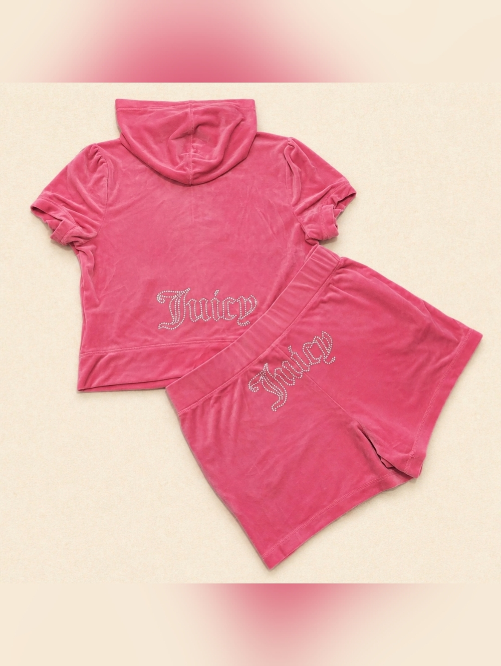 NWOT Juicy Couture Velour Hoodie & Shorts Set - L